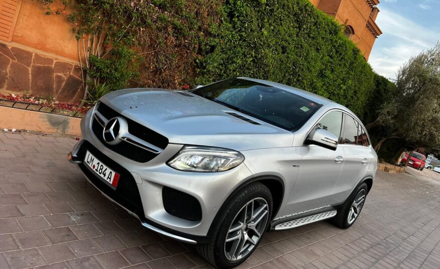 Mercedes-Benz GLE350d 03-2016 dédouaner 05-2022